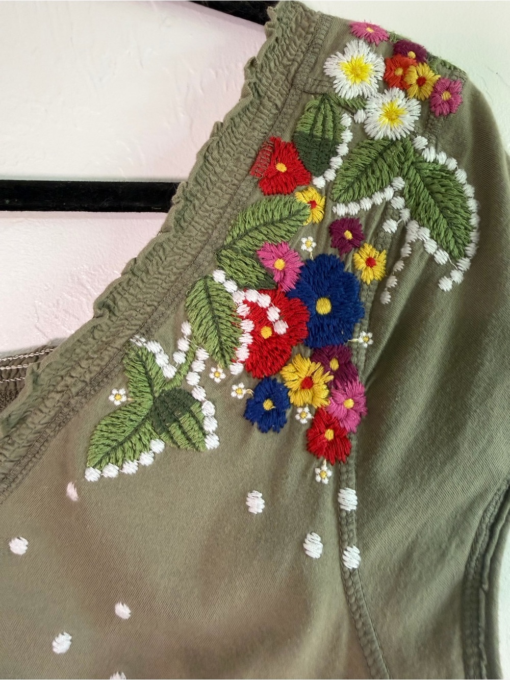 Johnny Was 100% cotton embroidered olive green tiered dress size medium - Picture 2 of 6